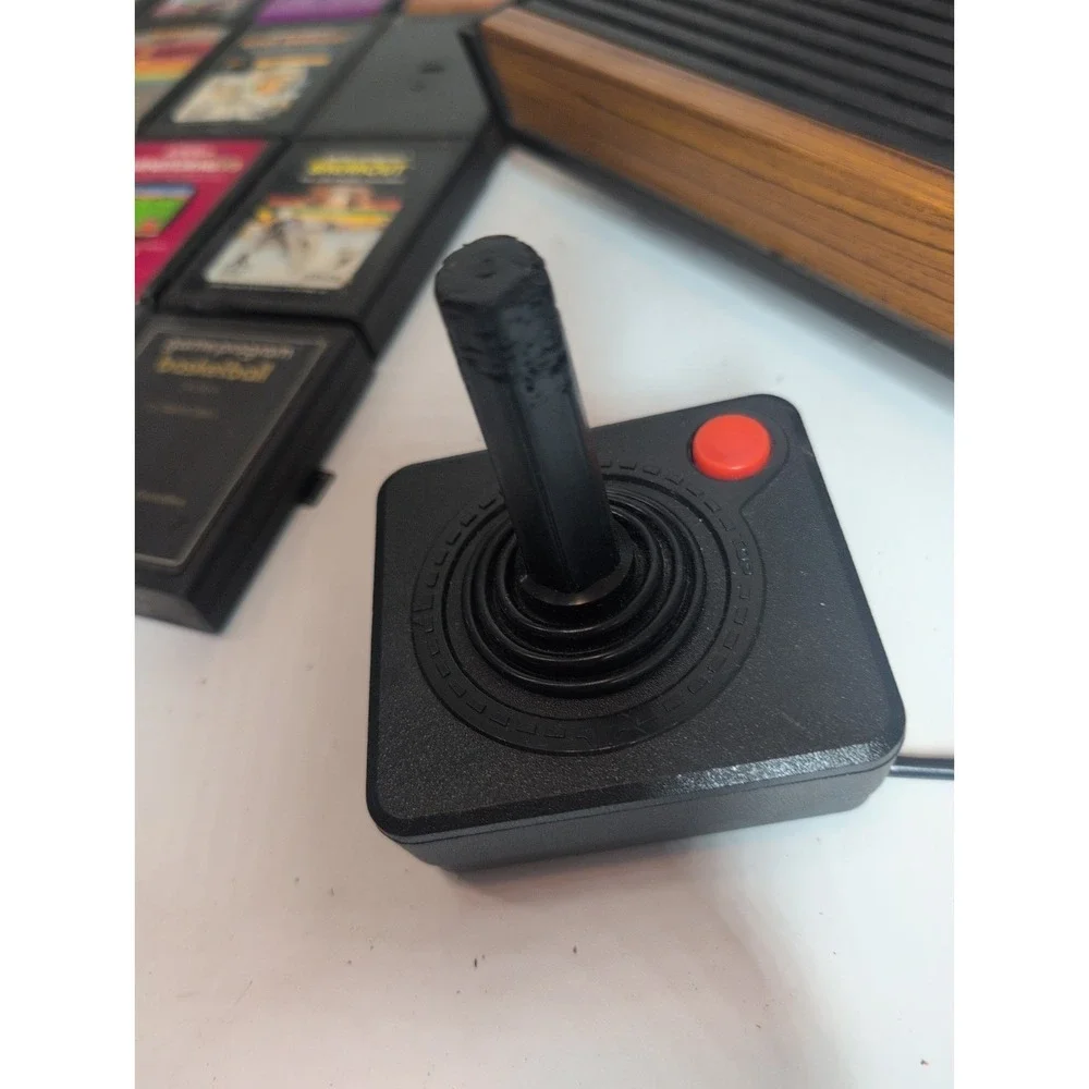 Vintage 1977 Original Atari CX-2600A Game Console Lot 1 controller 43 games